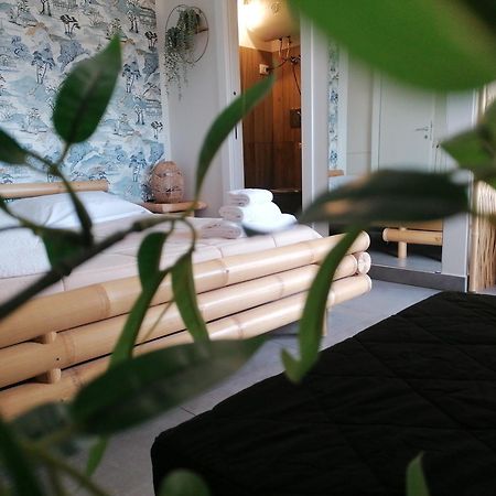 Le Boutique Luxury Rooms Diffused In Historic Center Fiumicino Exterior foto
