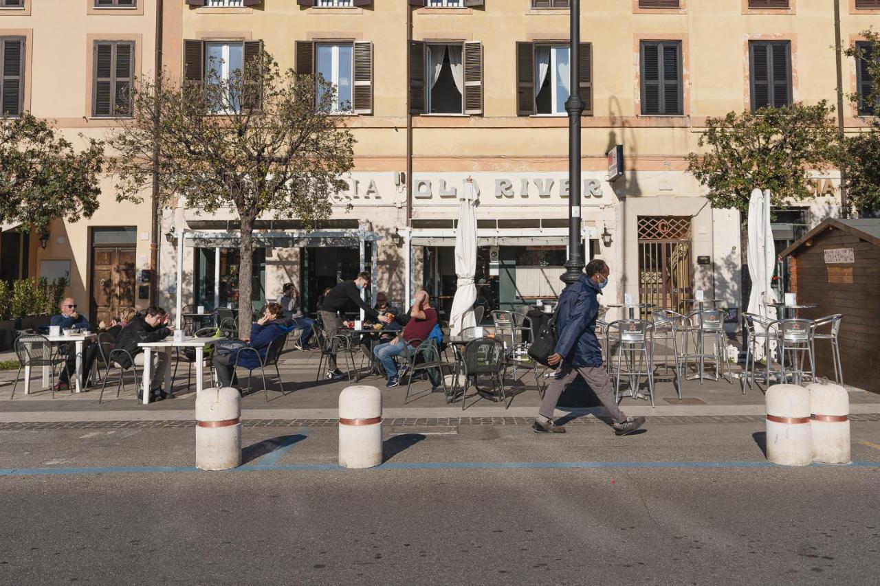 Le Boutique Luxury Rooms Diffused In Historic Center Fiumicino Exterior foto