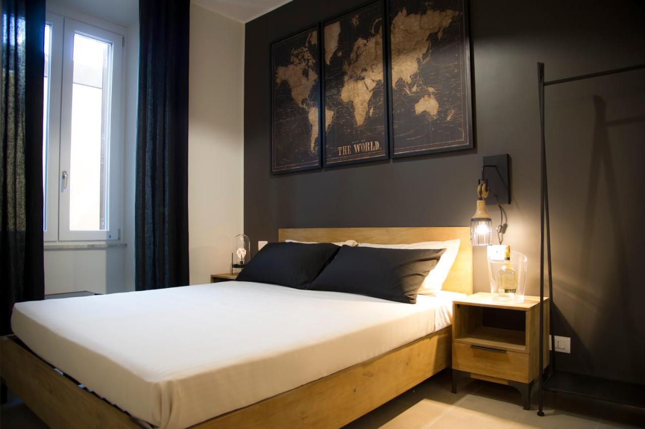 Le Boutique Luxury Rooms Diffused In Historic Center Fiumicino Exterior foto