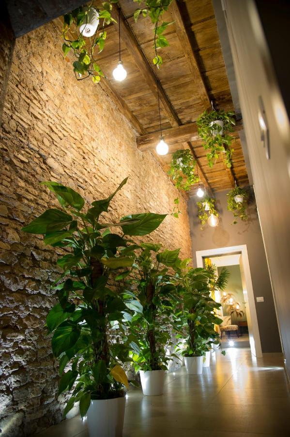 Le Boutique Luxury Rooms Diffused In Historic Center Fiumicino Exterior foto