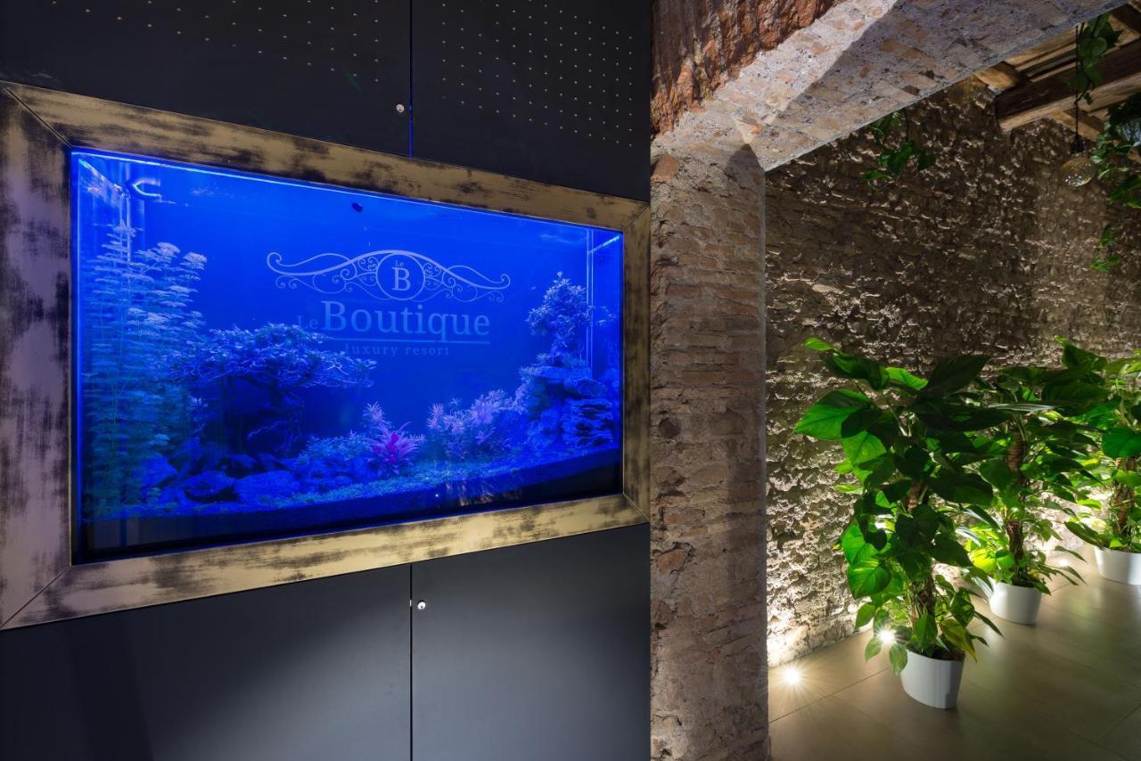 Le Boutique Luxury Rooms Diffused In Historic Center Fiumicino Exterior foto