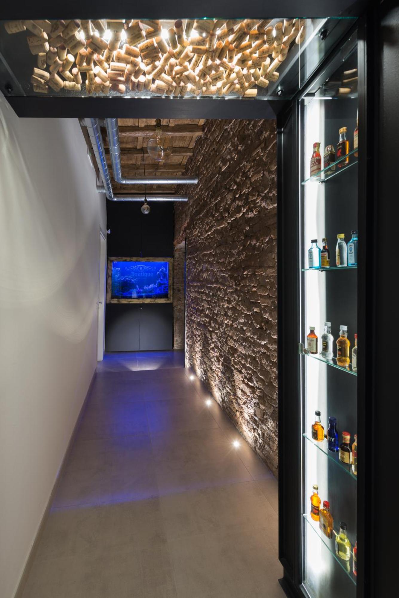 Le Boutique Luxury Rooms Diffused In Historic Center Fiumicino Exterior foto